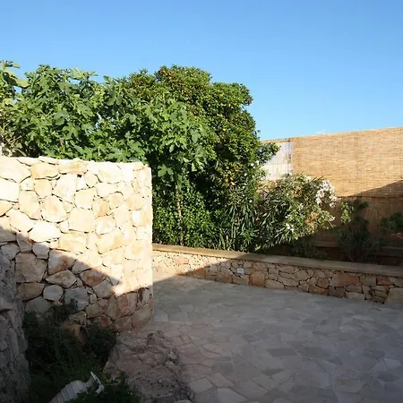 アパート Trullo Romantico タヴィアーノ