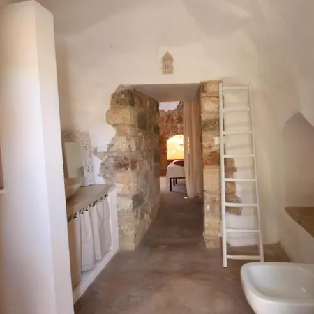 Trullo Romantico タヴィアーノ