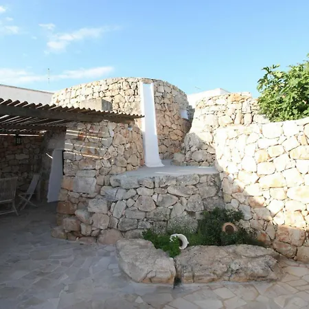 アパート Trullo Romantico タヴィアーノ
